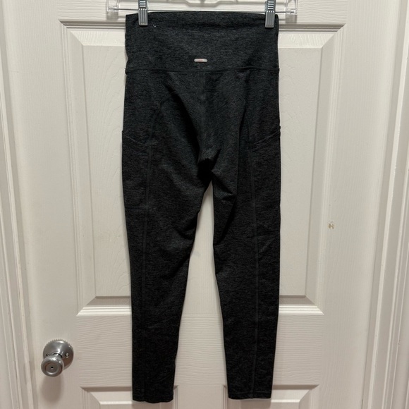 Aerie Gray Chill Play Move Leggings - Picture 4 of 4